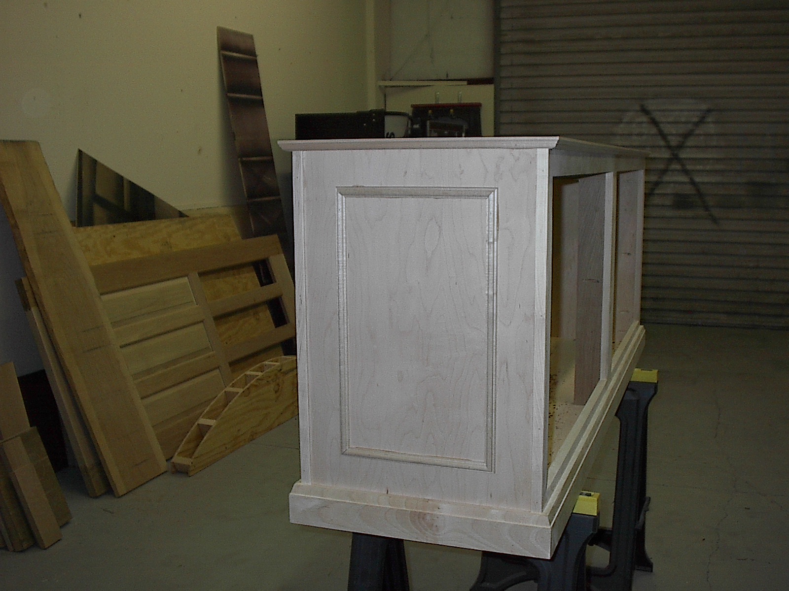 Poplar Tank Stand Side